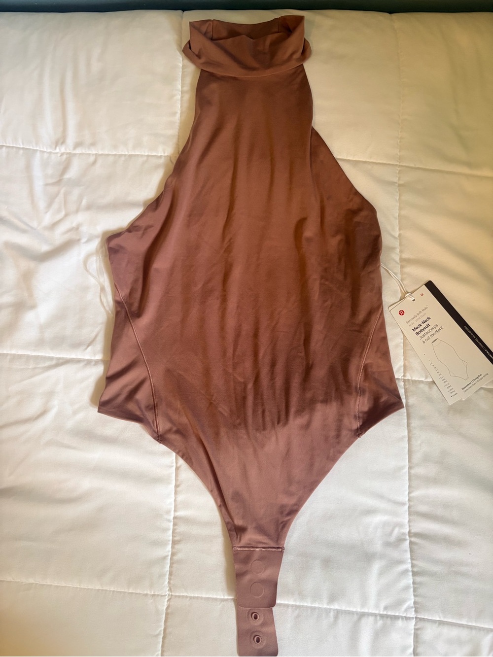 lululemon athletica MauveMock-Neck Bodysuit NWT